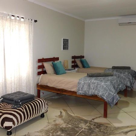 Hotel Meteorite Rest Camp Grootfontein Exterior foto